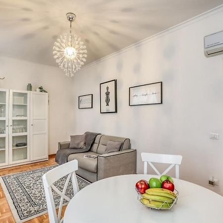 Atrhome Penthouse Frattina Rom Exteriör bild