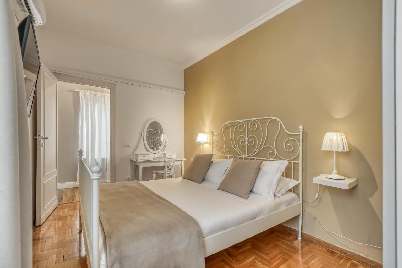 Atrhome Penthouse Frattina Rom Exteriör bild