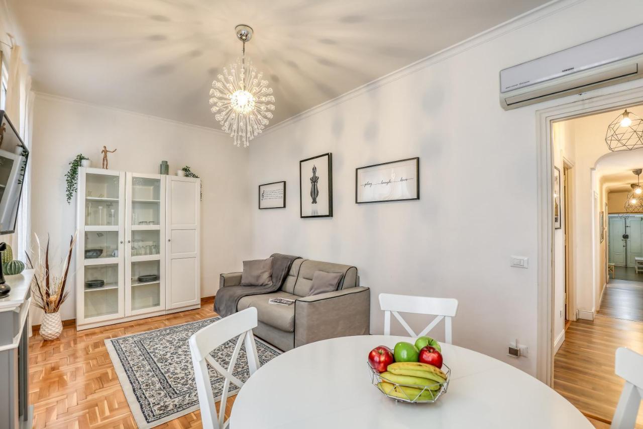 Atrhome Penthouse Frattina Rom Exteriör bild
